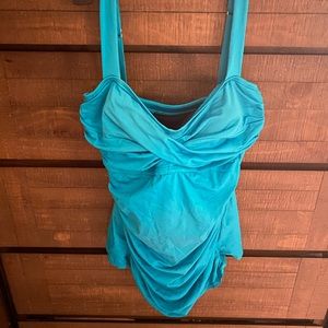 Jantsen turquoise one piece